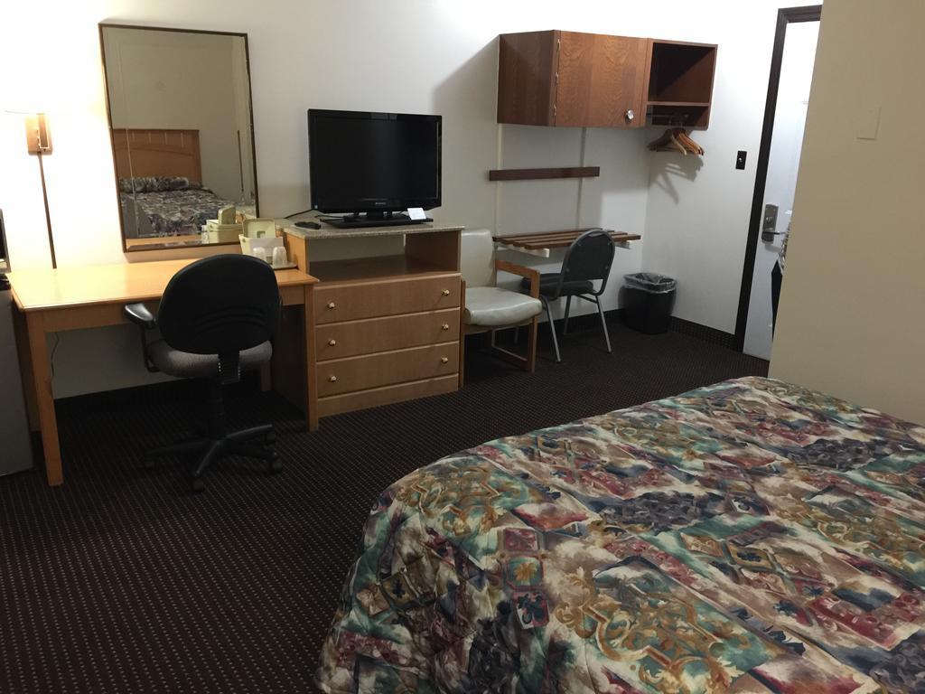 Budget Inn Batavia Dış mekan fotoğraf